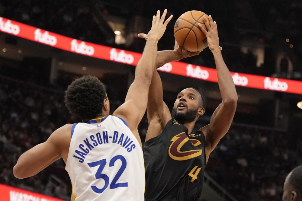 朗斯队中后 朗斯队中后