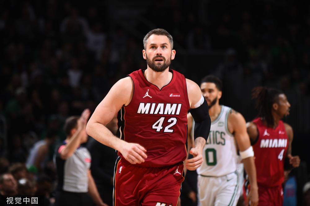 成为大众文 成为大众文