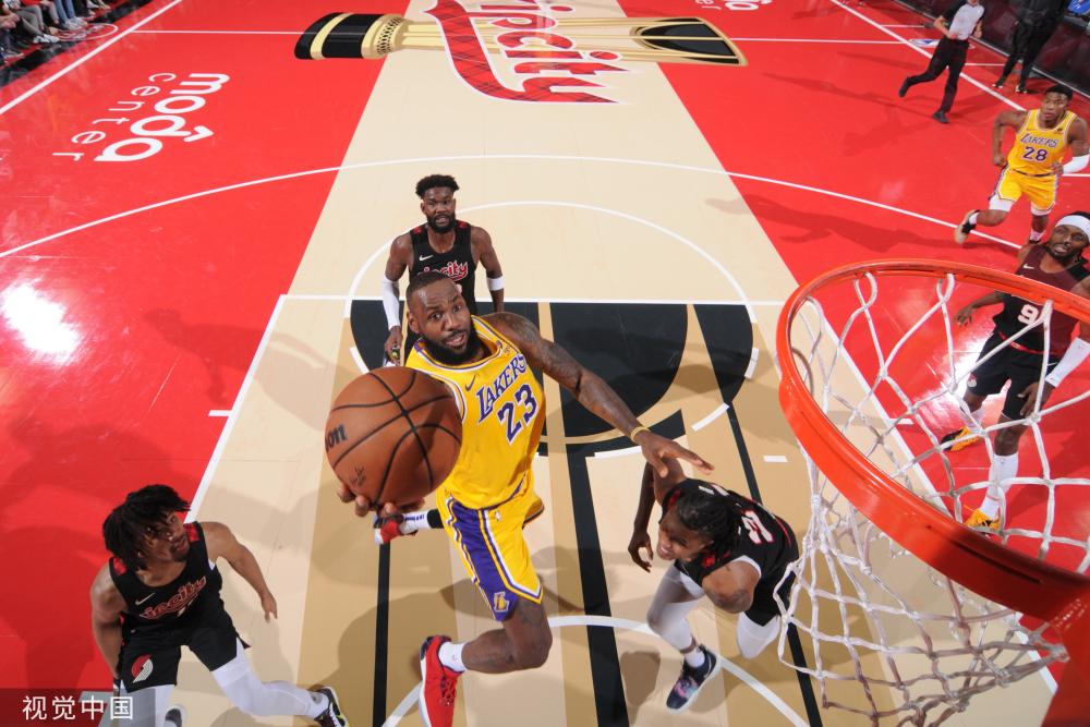 通过在国际 通过在国际