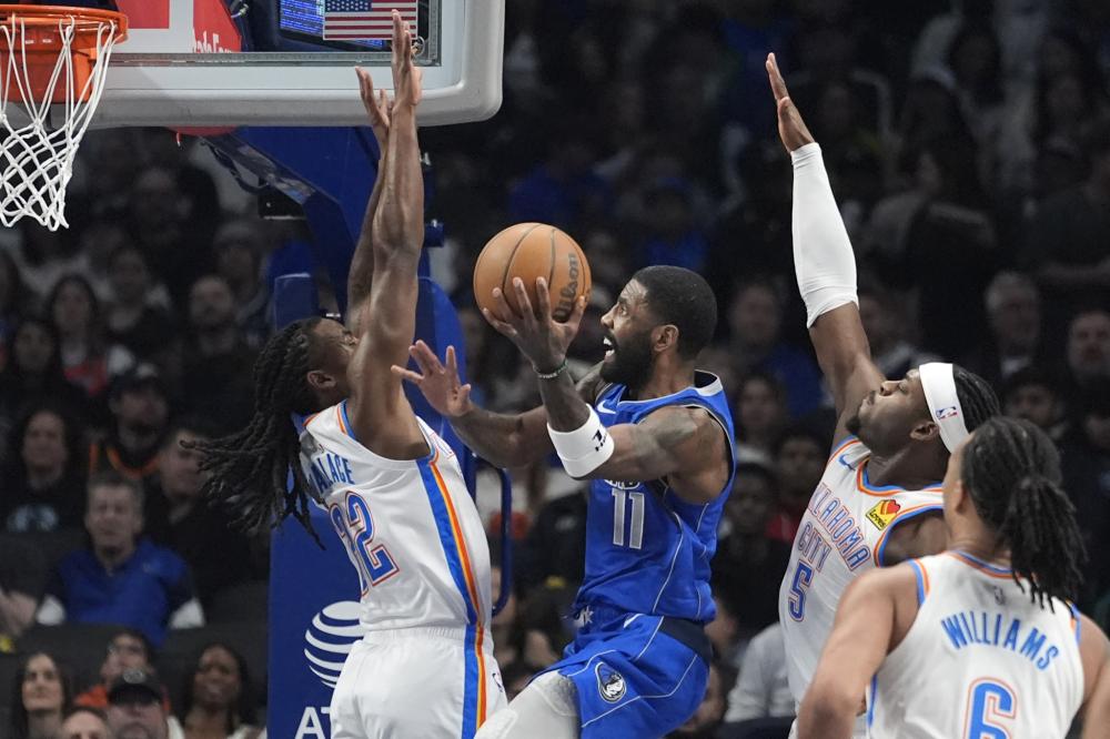 严密防守下 严密防守下