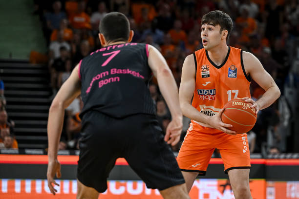 阿尼则于变 阿尼则于变