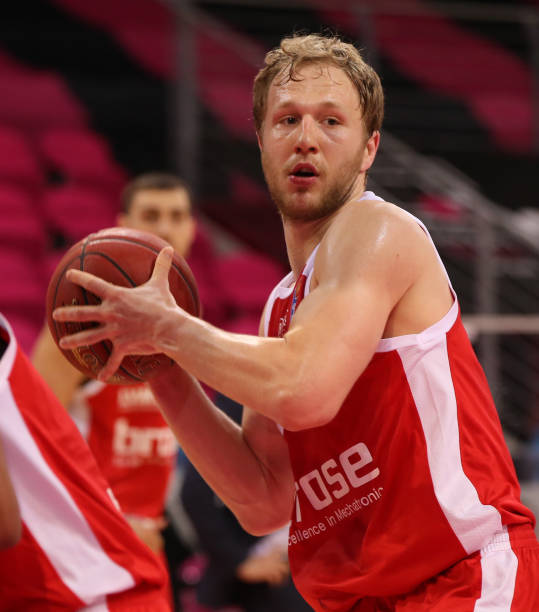 掀起了震惊 掀起了震惊